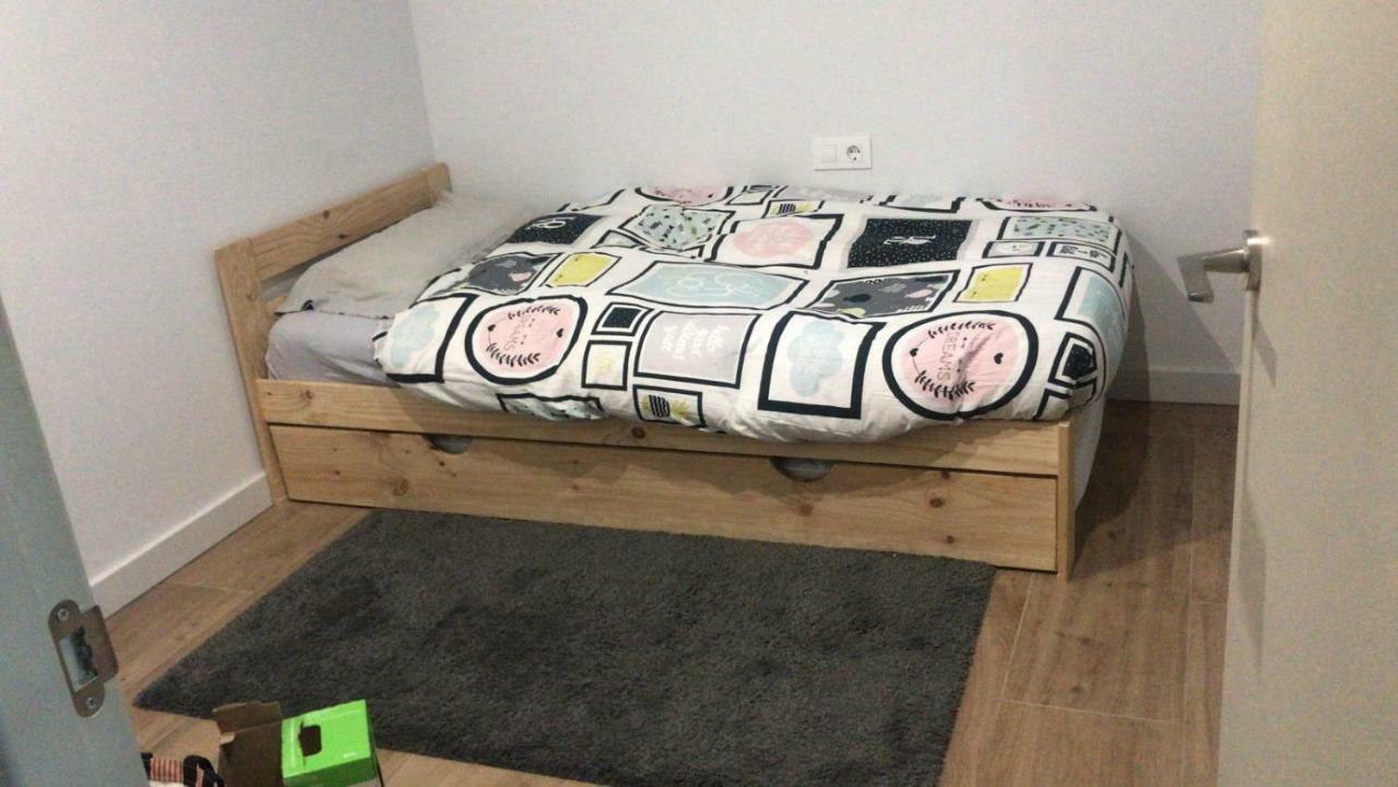 Apartamento Centrico En Olot Exterior photo